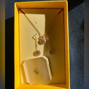 Swarovski necklace and earrings set